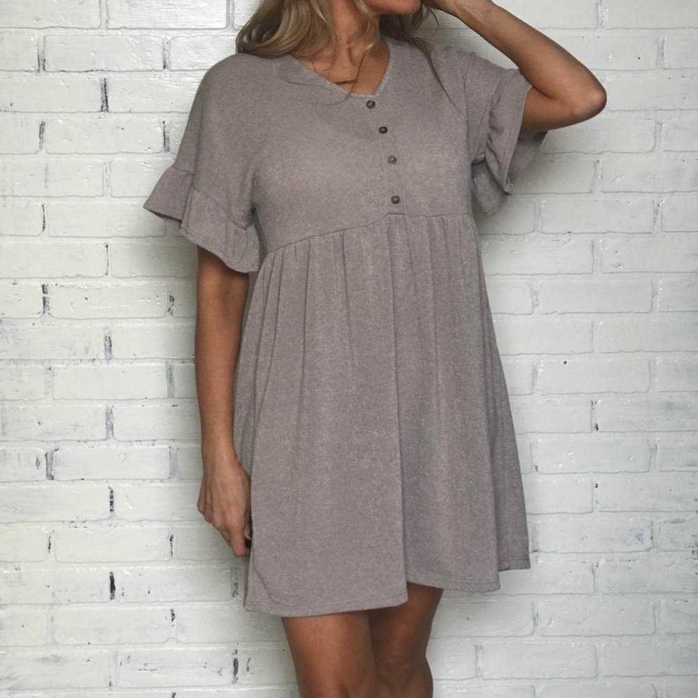 ✨ NEW Scoop-neck dress Ruffle sleeve beige - Picture 4 of 5